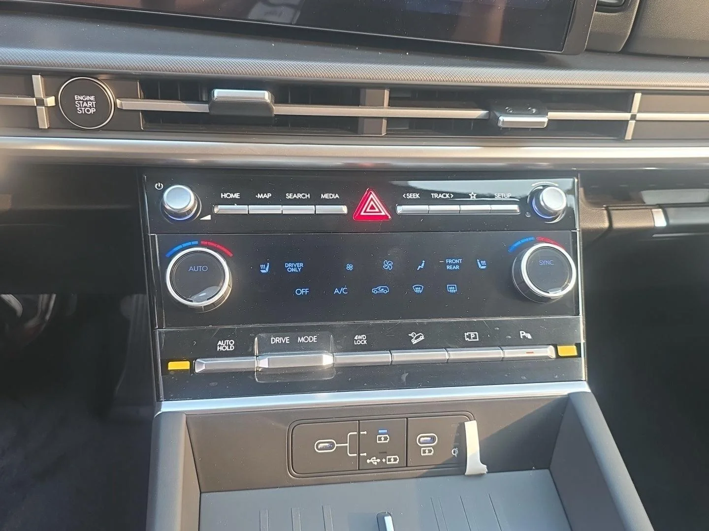 New 2026 Phantom Black Hyundai SEL image 18