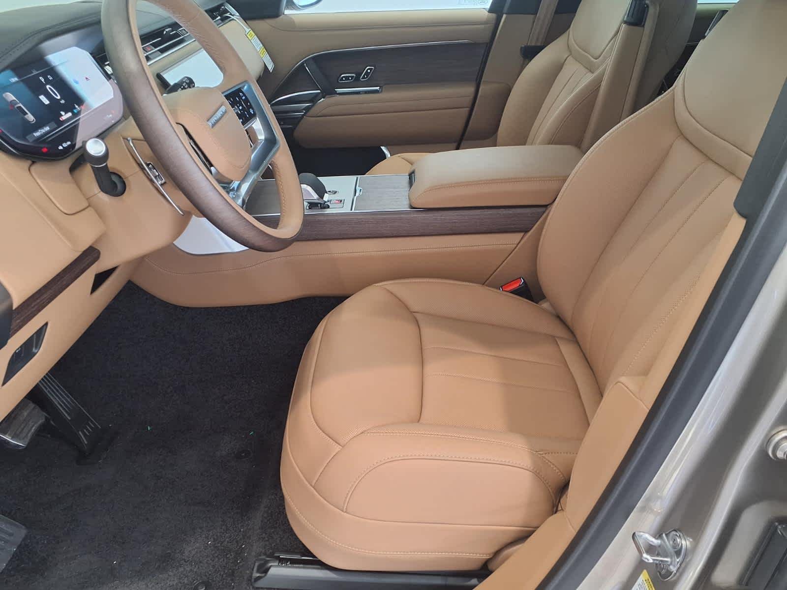 New 2026 Batumi Gold Land Rover SE image 12