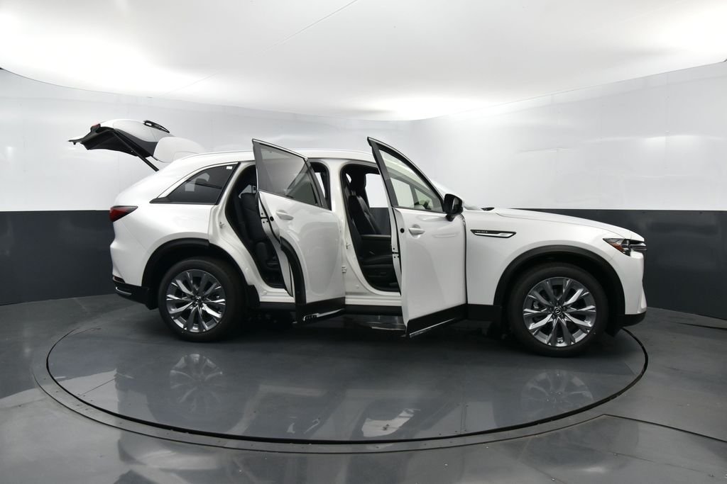 New 2026 Rhodium White Premium Mazda 3.3 Turbo Premium Plus AWD image 36