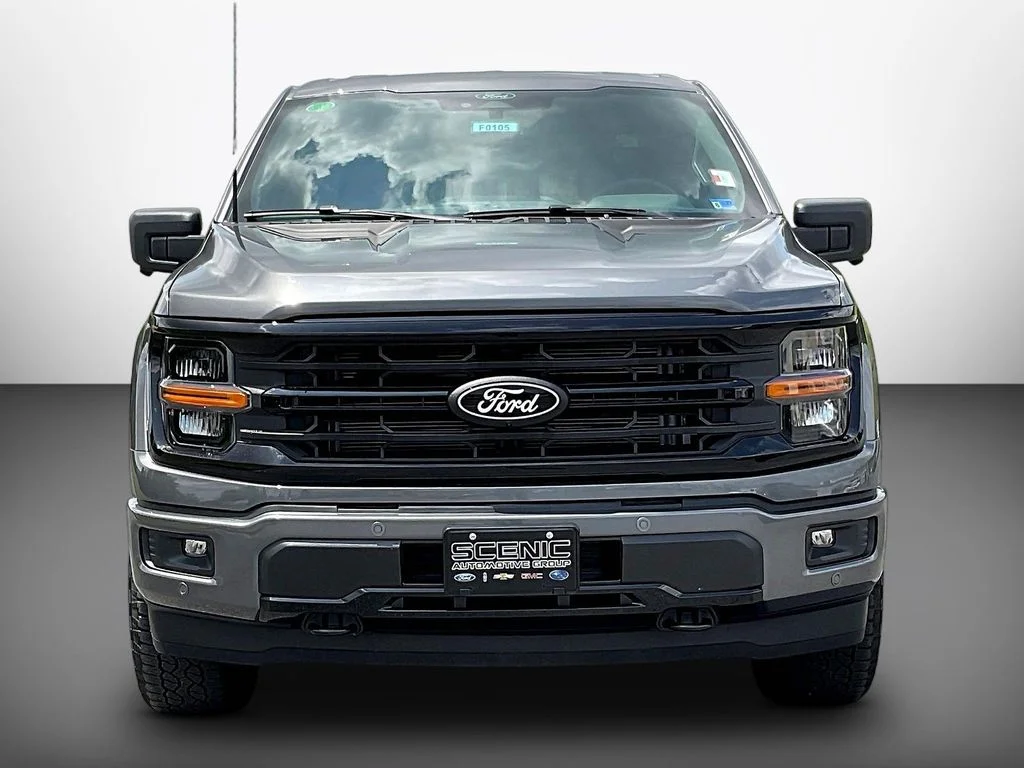 New 2026 Carbonized Gray Metallic Ford XLT image 15