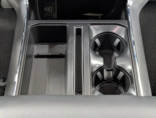 New 2026 Iconic Silver Metallic Ford XLT image 45
