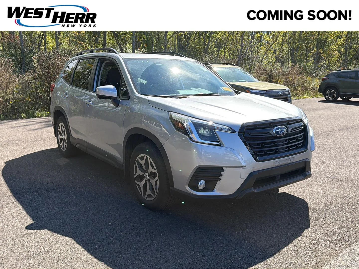 Used 2023 Ice Silver Metallic Subaru Premium image 1