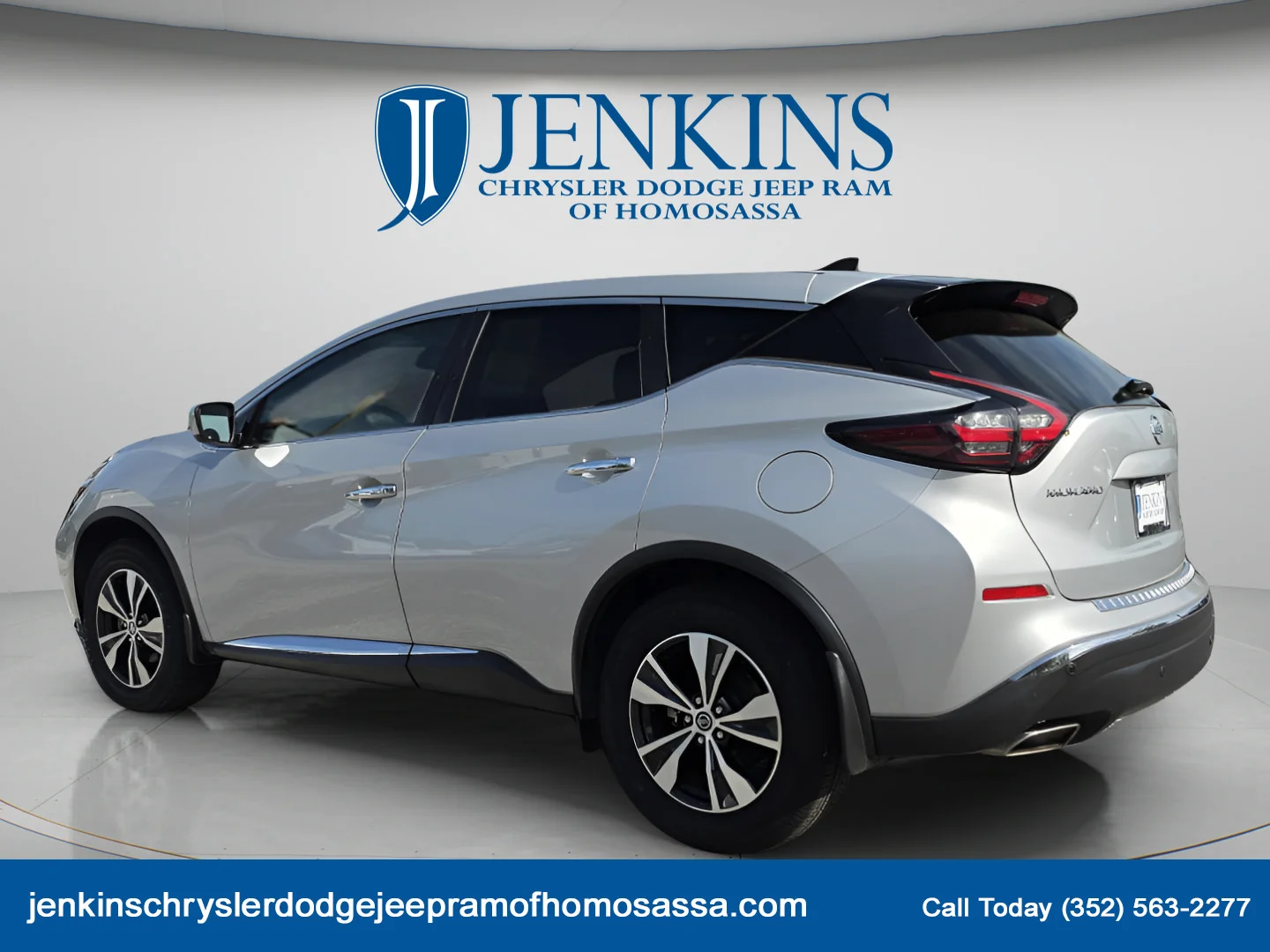 Used 2022 Brilliant Silver Metallic Nissan S image 8