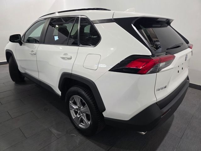 Certified Used 2025 White Toyota XLE image 3