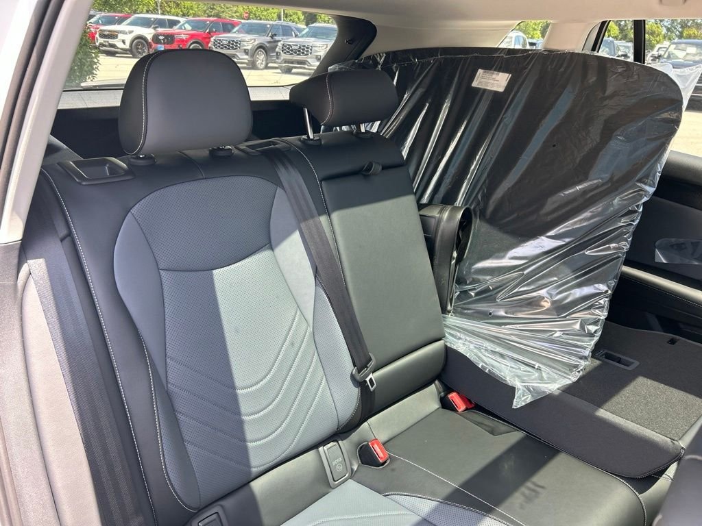 New 2026 White Volkswagen 2.0T SE image 47