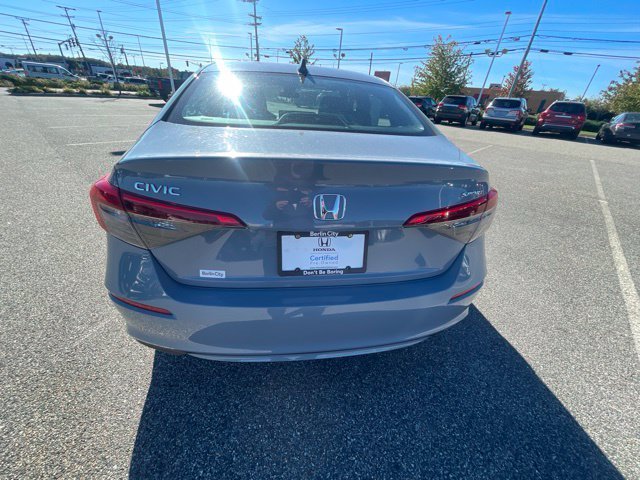 Used 2022 Sonic Gray Pearl Honda Sport image 6