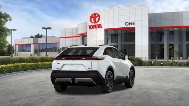 New 2026 Wind Chill Pearl <sup>1</sup> Toyota  XSE image 12