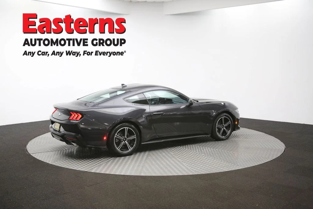Used 2024 Gray Ford EcoBoost image 39