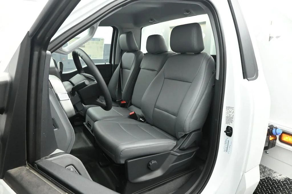 New 2025 White Ford XL image 8