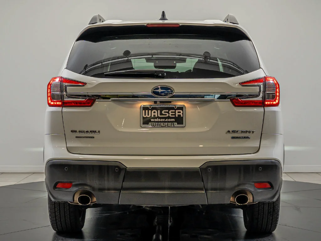 Used 2023 Crystal White Pearl Subaru Limited image 6
