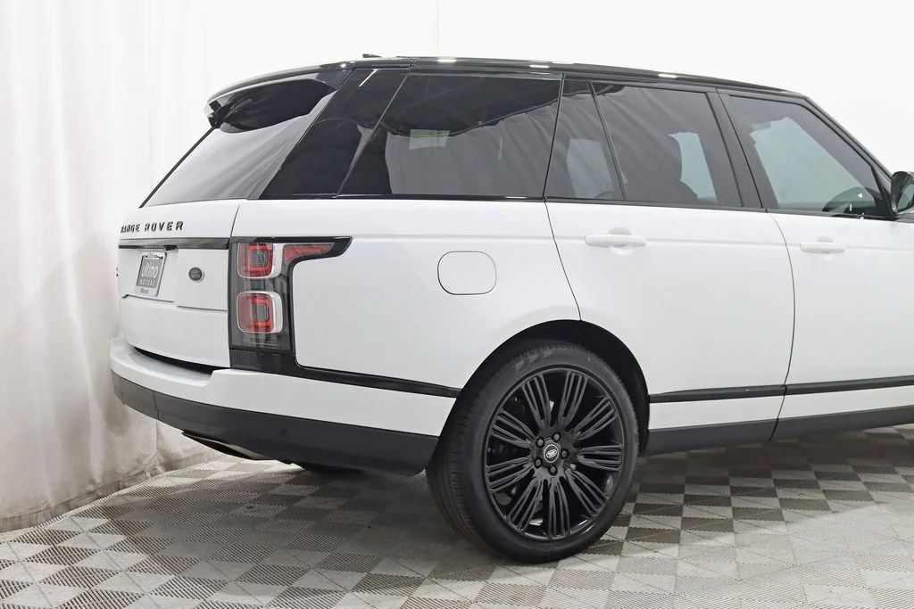 Used 2021 White Land Rover Westminster image 10