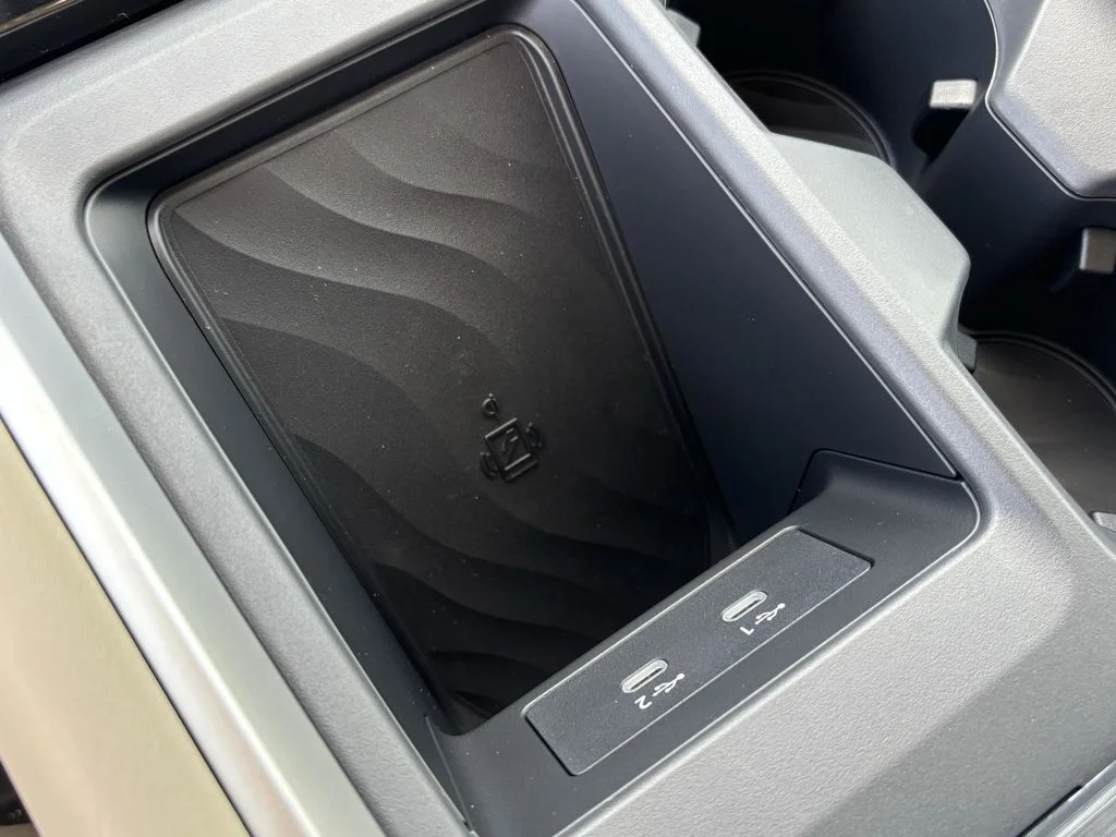 New 2026 White Nissan Platinum Reserve image 18