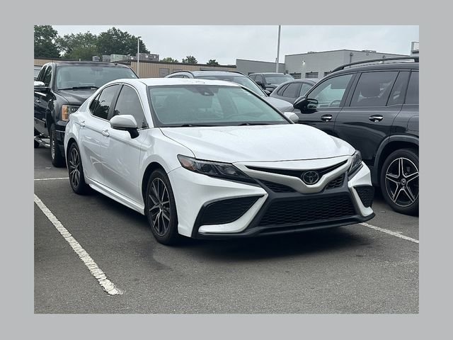 Used 2023 White Toyota SE image 1