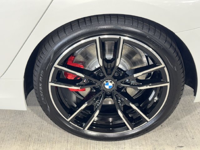 New 2026 Alpine White BMW M340i image 25