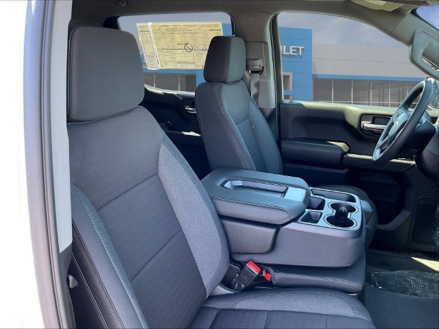 2026 Chevrolet Silverado 1500 Custom - Photo 13