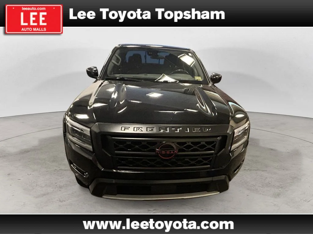 Used 2023 Super Black Nissan PRO-4X image 8