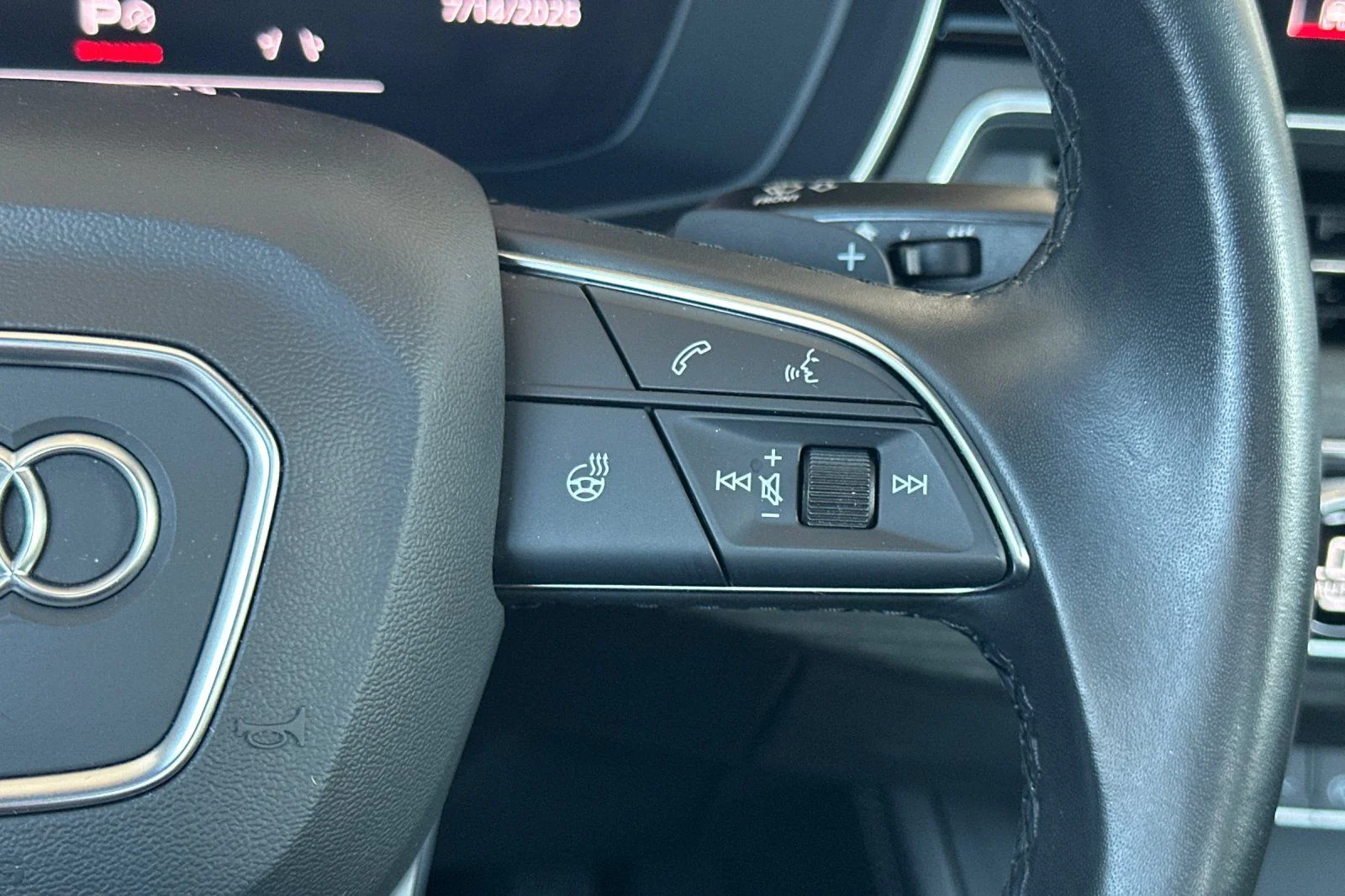 Used 2024  Audi 45 S line Premium Plus image 27