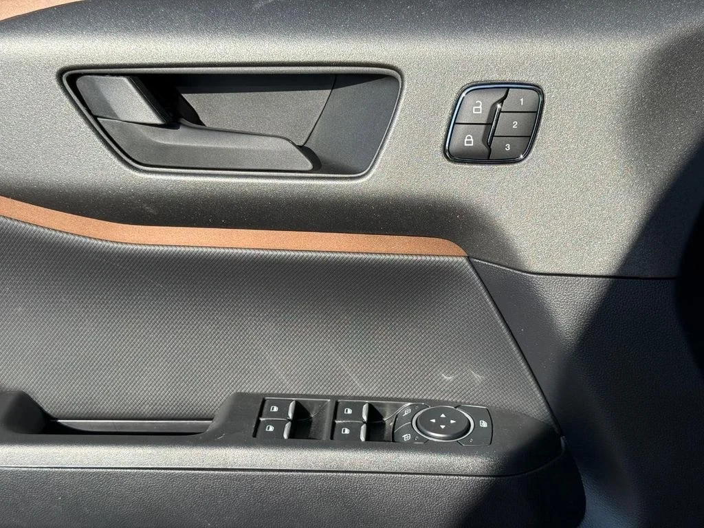 New 2026 Carbonized Gray Metallic Ford Outer Banks® image 18