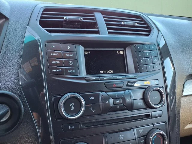 Used 2016 White Ford Base image 21