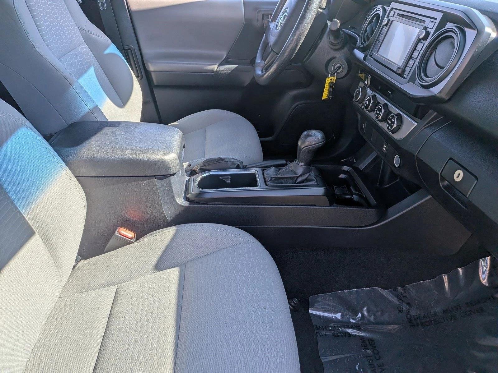 Used 2017 Silver Sky Metallic Toyota SR image 19