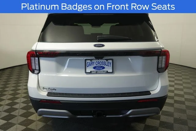 New 2026 Star White Metallic Tri-Coat Ford Platinum™ image 15