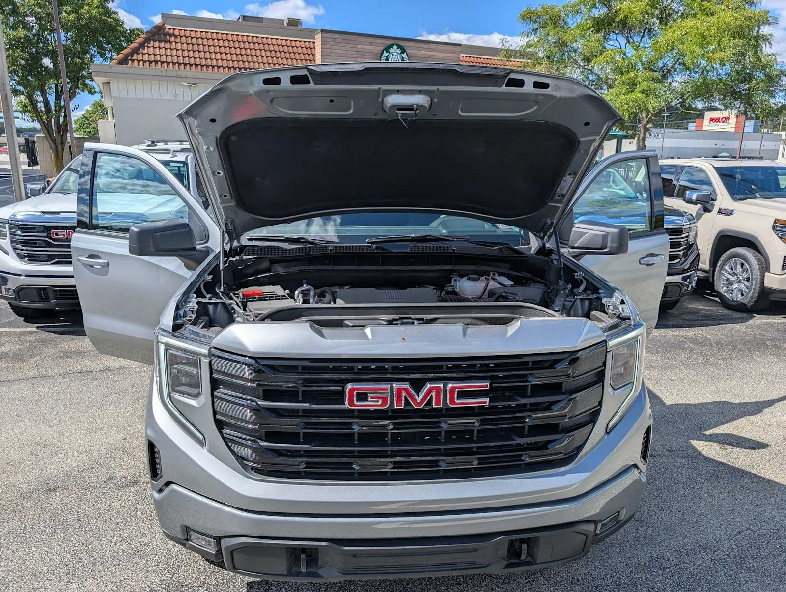 New 2026 Sterling Metallic GMC Elevation image 11