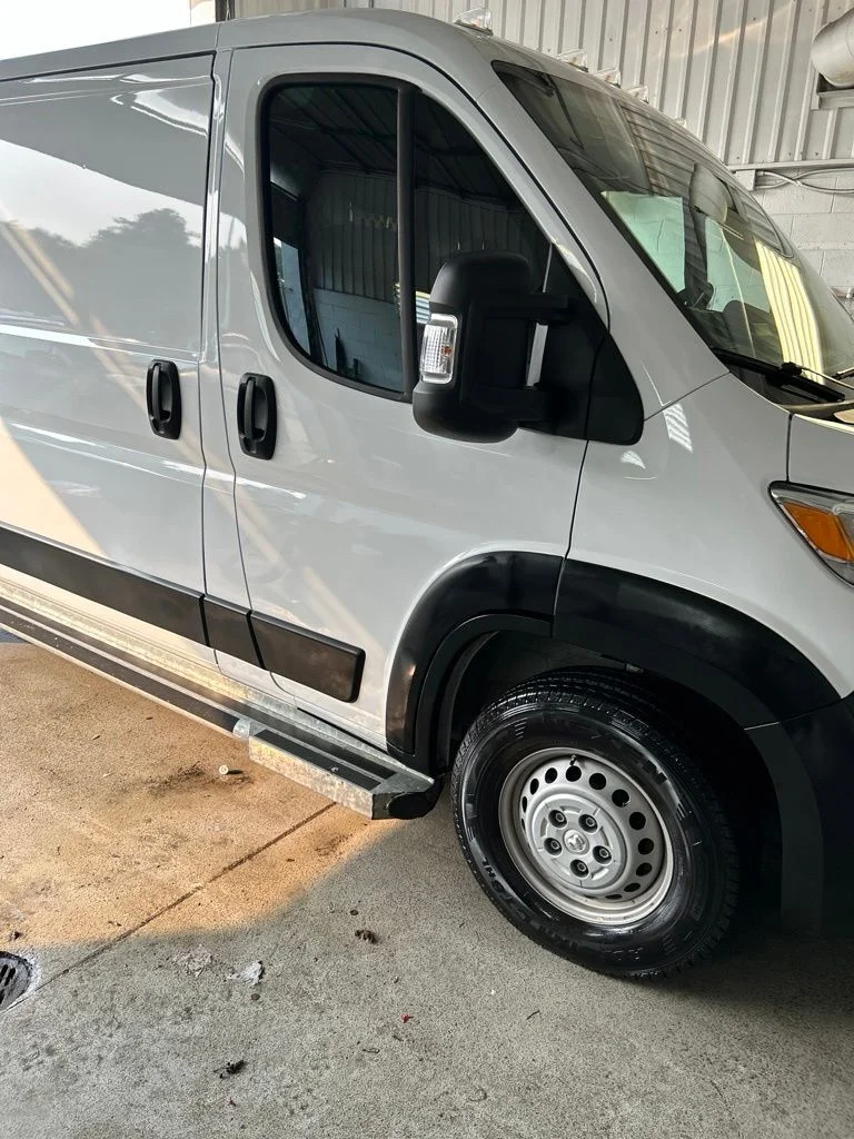 Used 2025 White Ram Base image 13
