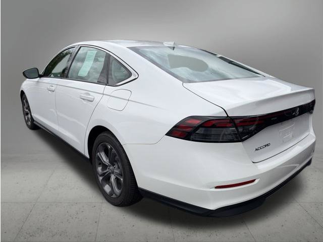 Certified Used 2023 Platinum White Pearl Honda EX image 6