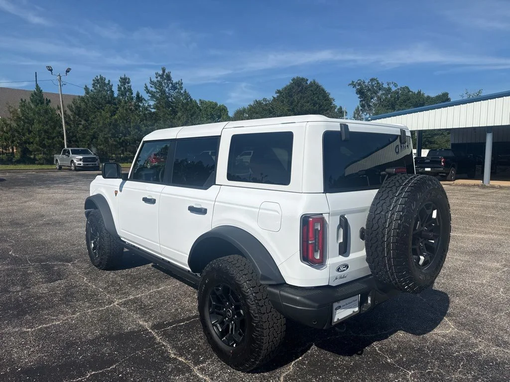 New 2026 White Ford Badlands image 20