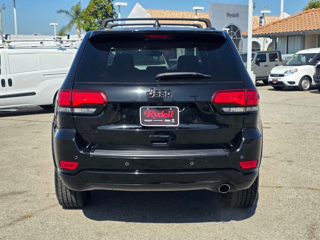 Certified Used 2020 Black Jeep Altitude image 7