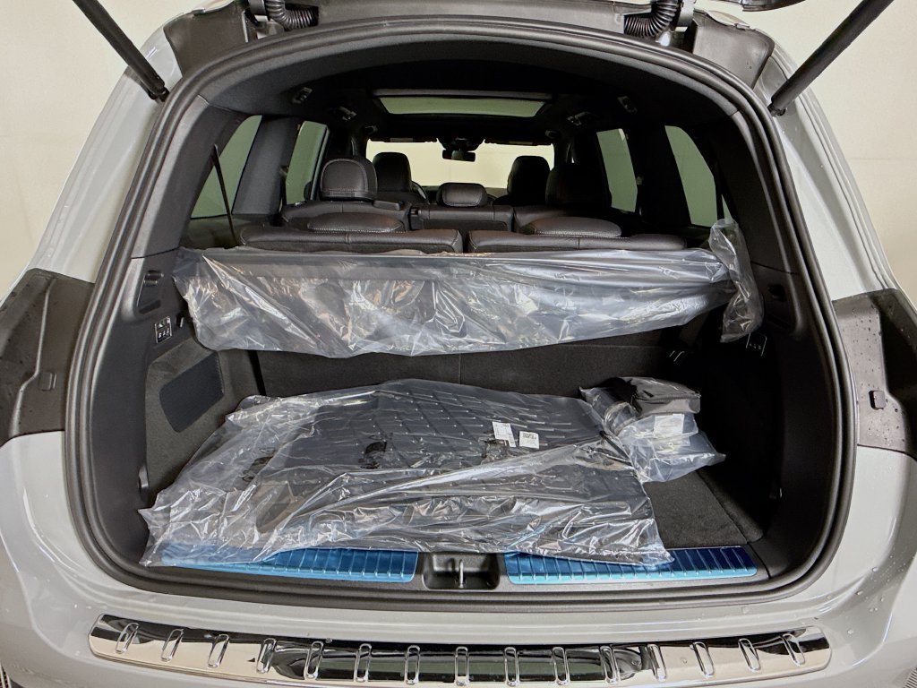 New 2026 MANUFAKTUR Alpine Grey Mercedes-Benz GLS 580 image 63