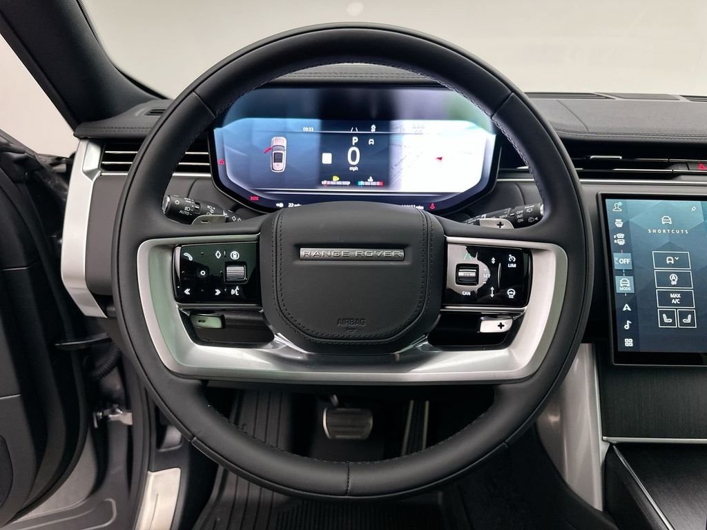 New 2026 Eiger Grey Land Rover SE image 14