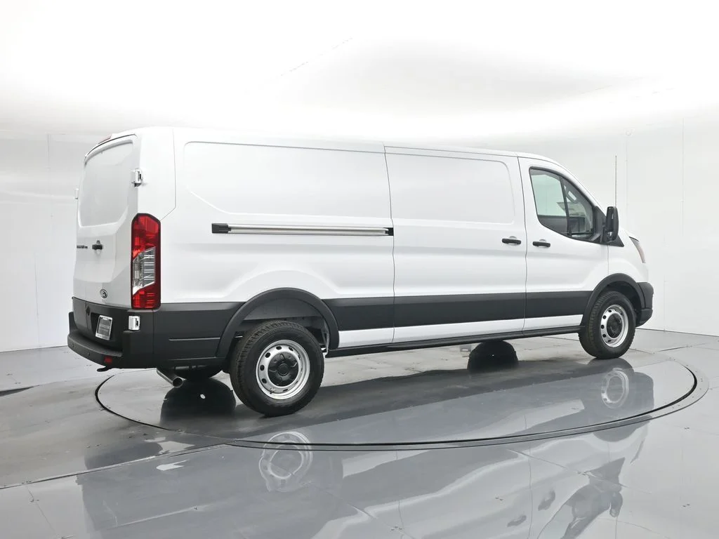 New 2026 White Ford Base image 28