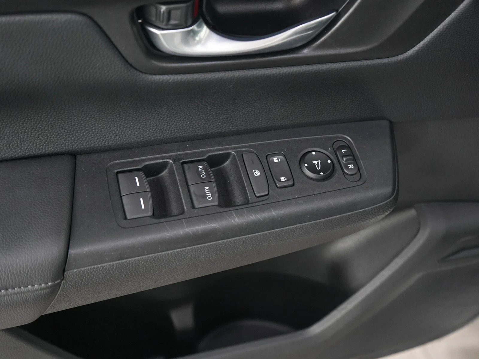 Used 2024  Honda 5D WAGON EX AWD image 19
