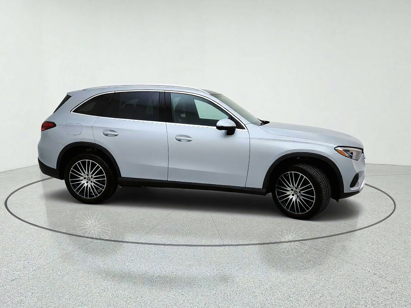 Certified Used 2026 Cirrus Silver Metallic Mercedes-Benz GLC 300 image 6