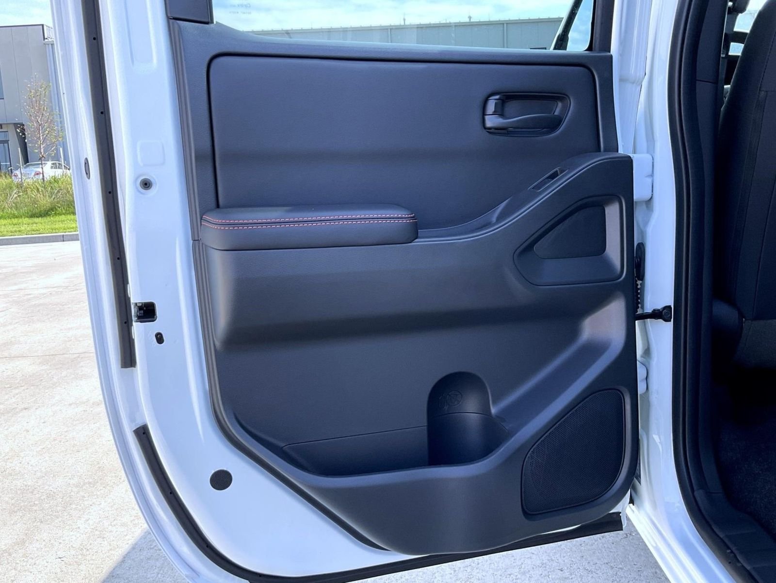 New 2026 Glacier White Nissan PRO-4X image 21