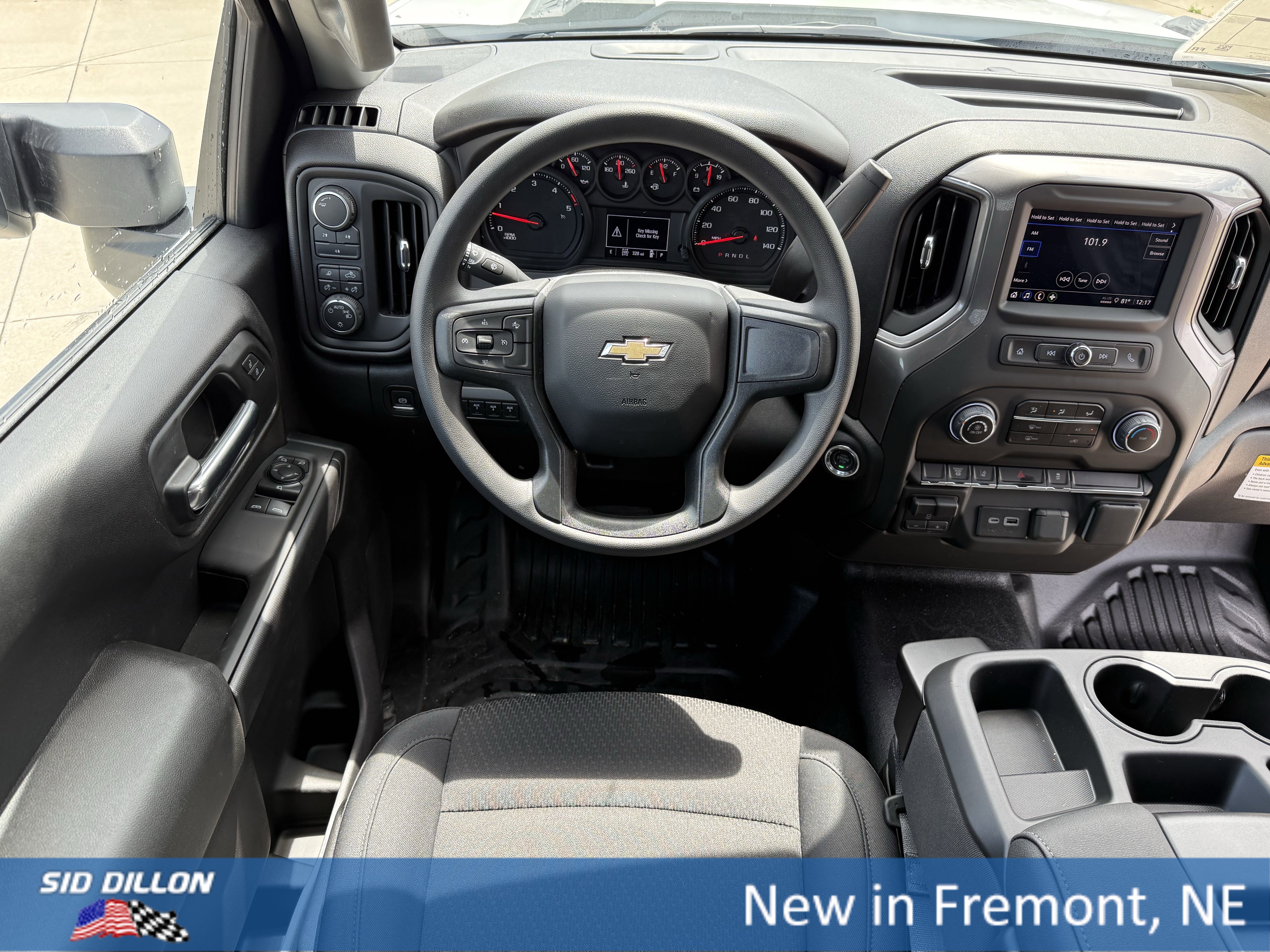 2025 Chevrolet Silverado 3500 HD Work Truck - Photo 8