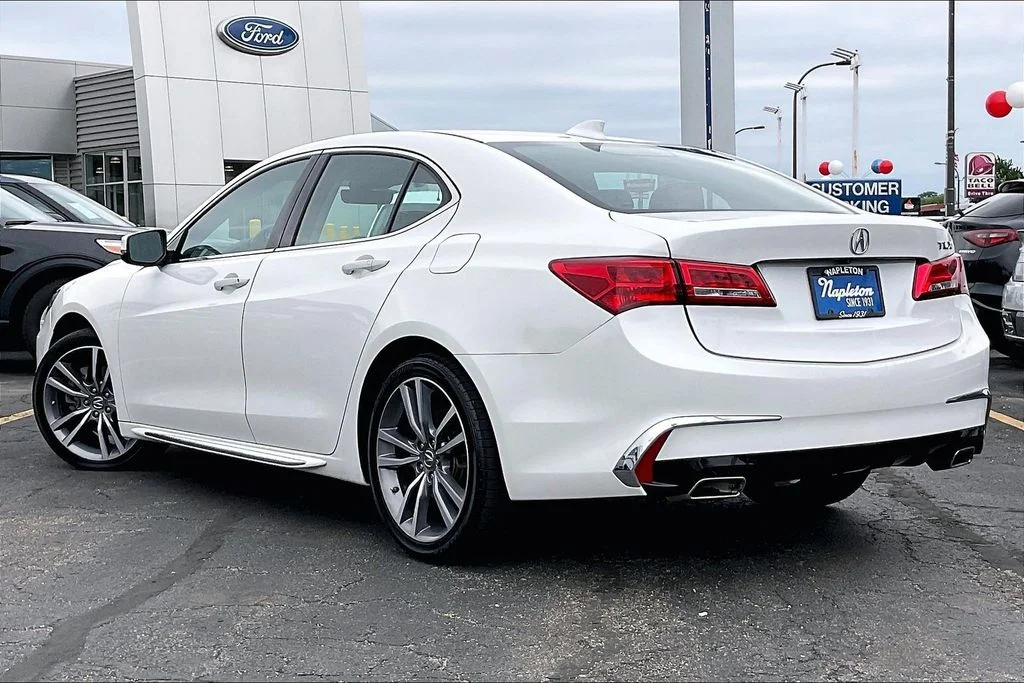 Used 2020 Platinum White Pearl Acura 3.5L Technology Pkg image 10