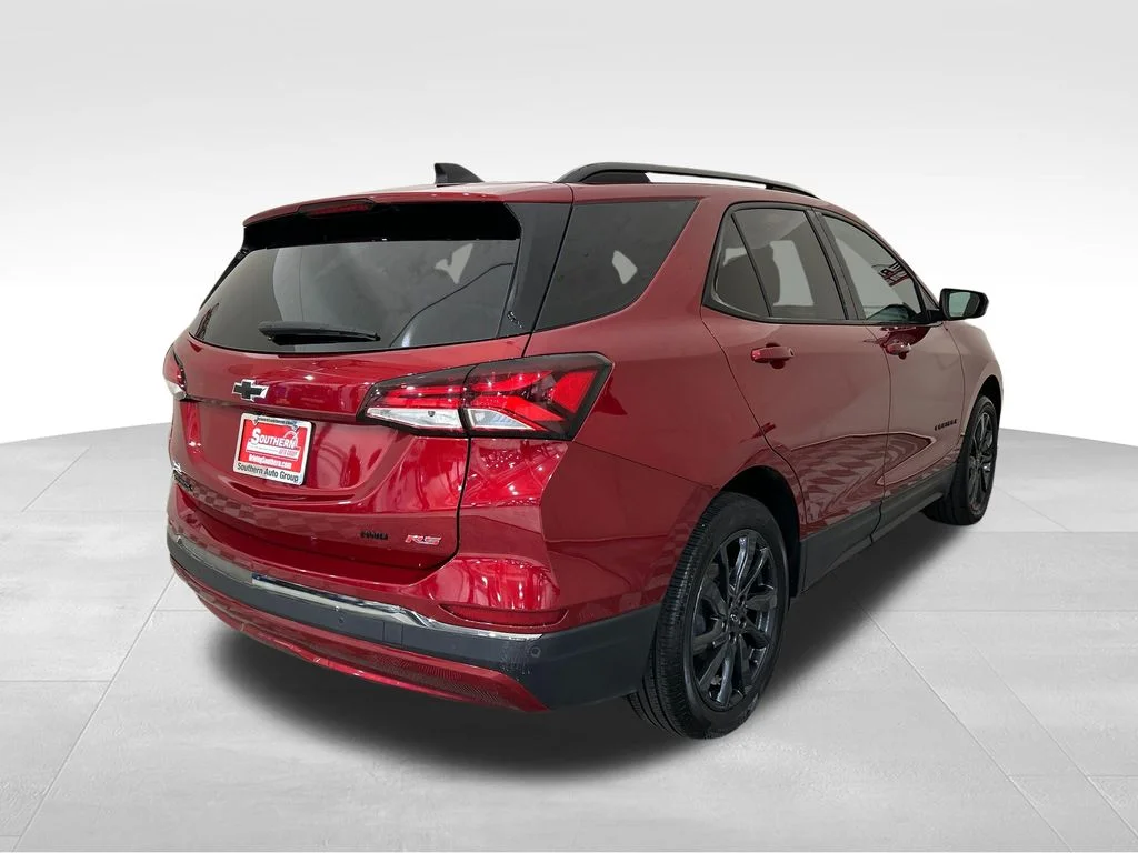 Used 2023 Red Chevrolet RS image 5