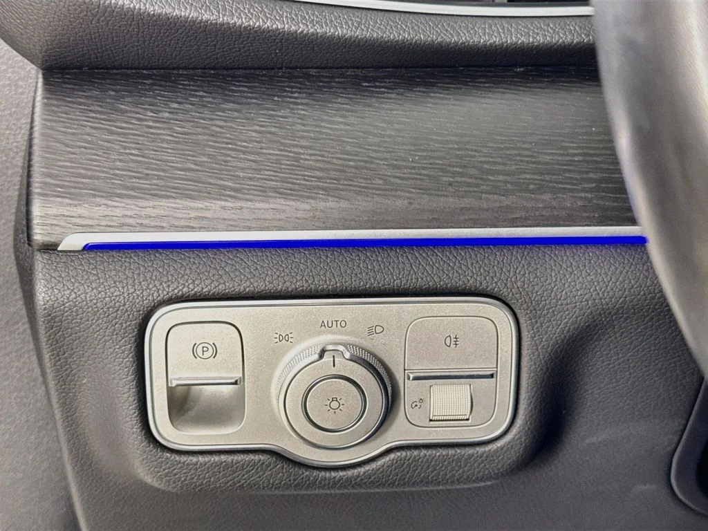 Used 2024  Mercedes-Benz GLE 350 image 10