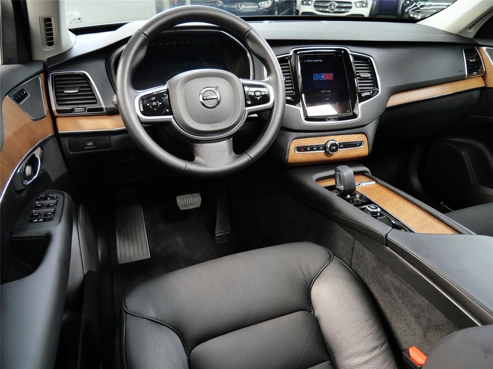 Used 2025 Volvo XC90 Plus with VIN YV4062PE9S1336025 for sale in Minnetonka, Minnesota