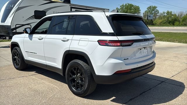Certified Used 2025 White Jeep Altitude image 9