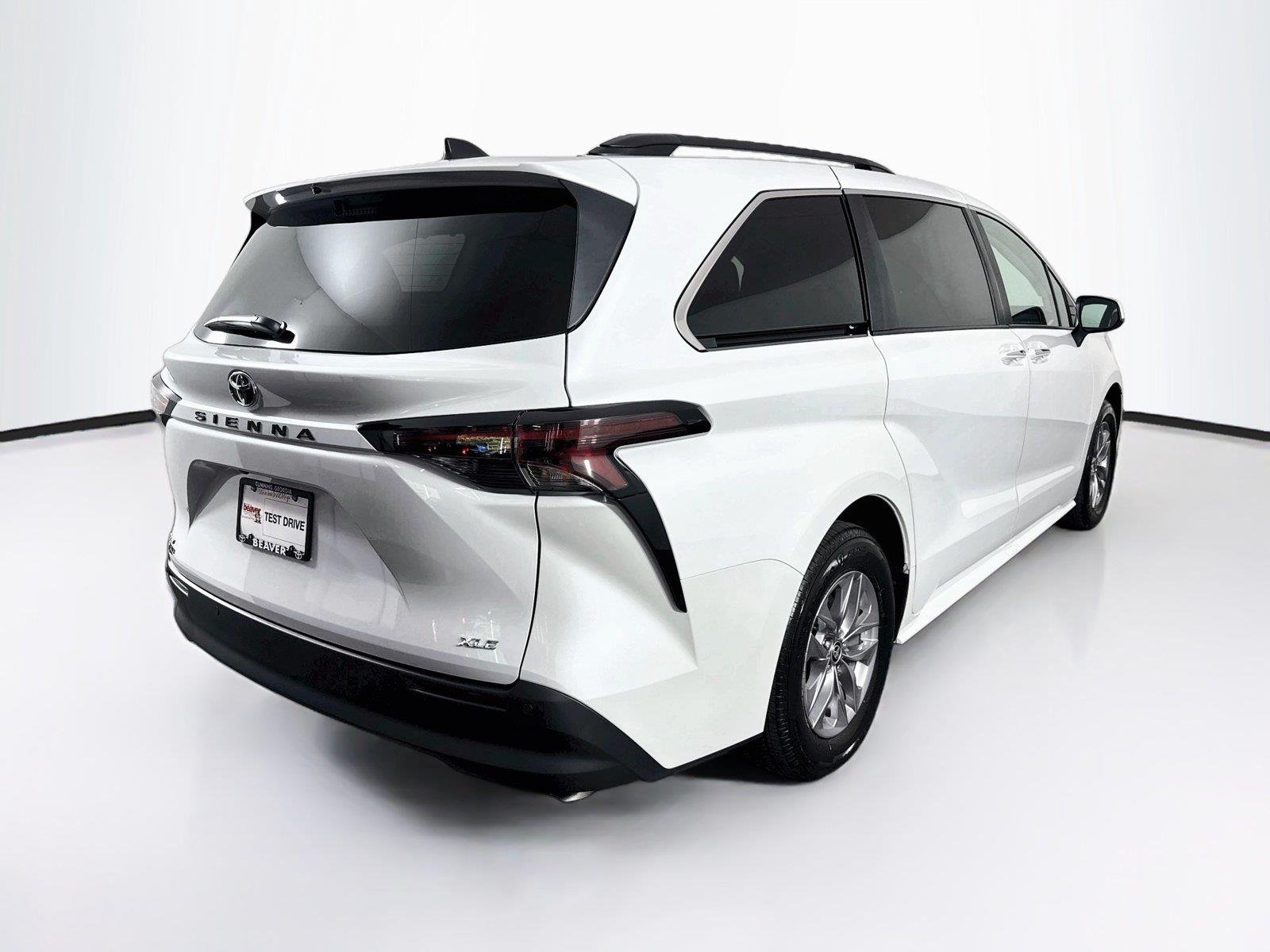 Certified Used 2026 Wind Chill Pearl Toyota XLE image 2