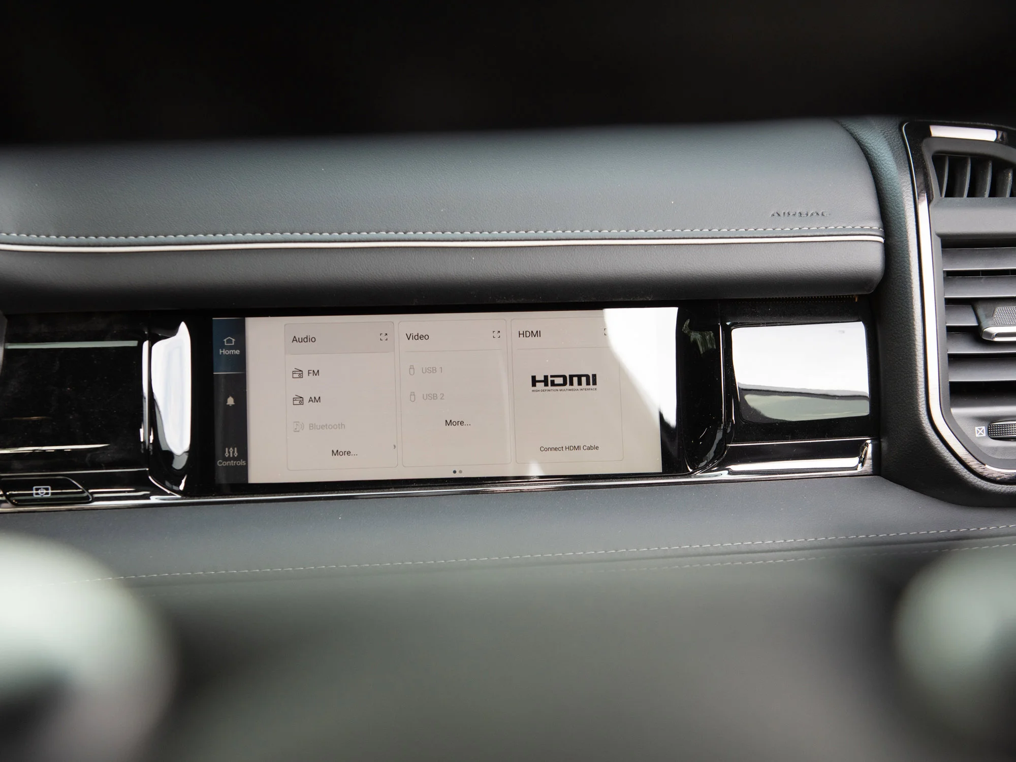 New 2026 White RAM Limited* image 23