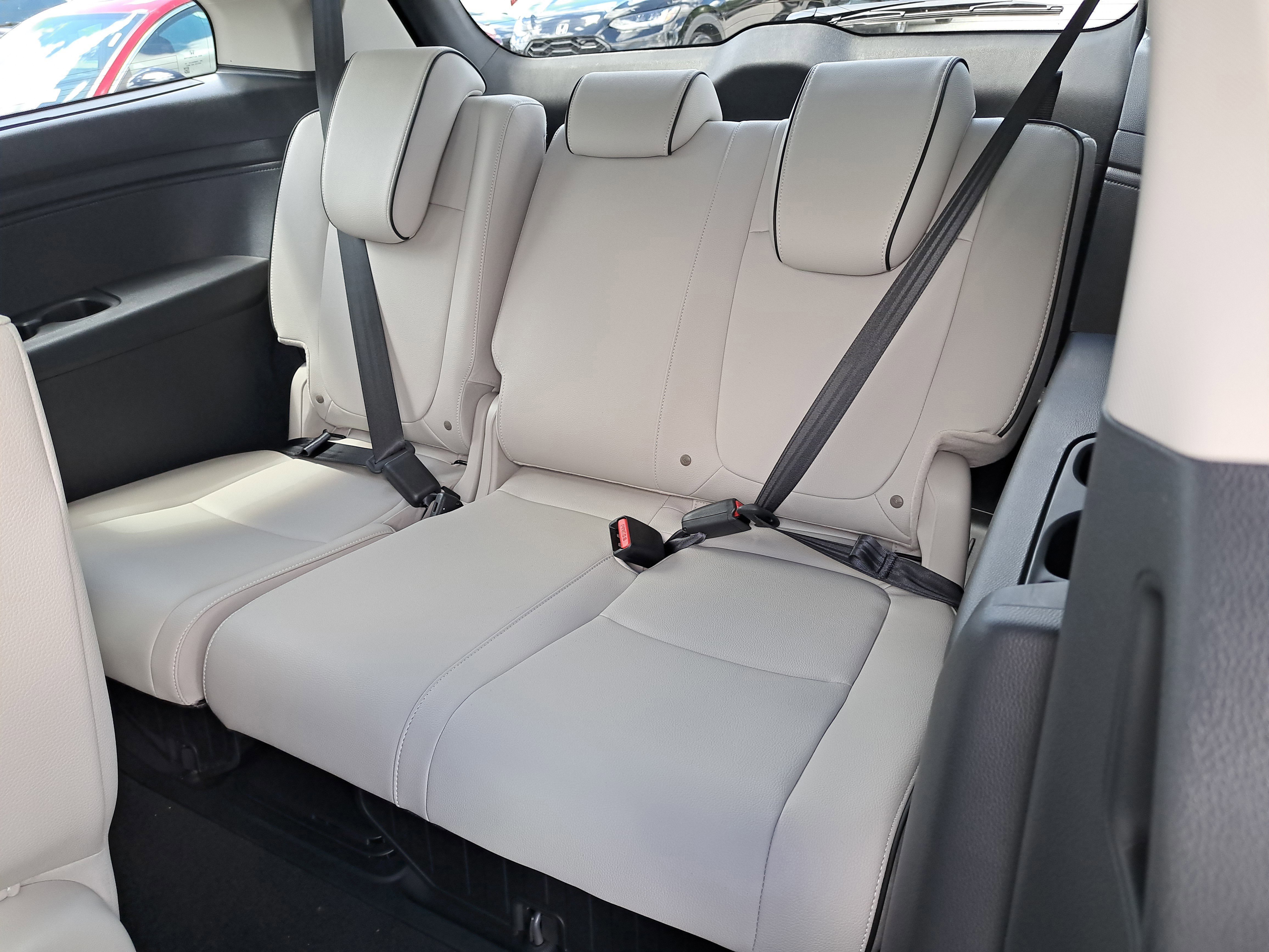 New 2026 Modern Steel Metallic Honda Touring image 13