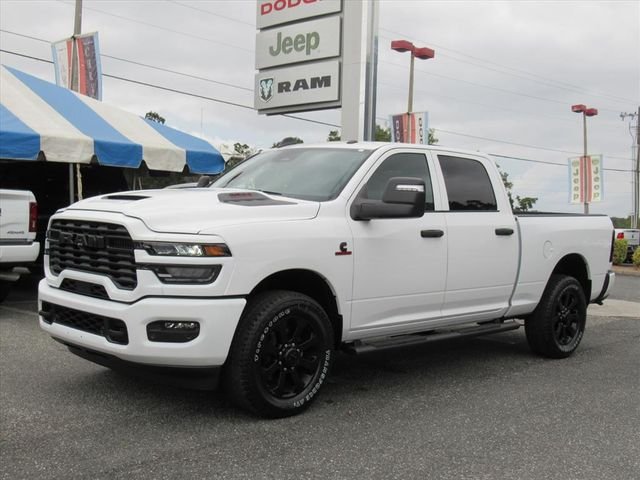 New 2026 Bright White Clear-Coat Exterior Paint RAM Tradesman image 3