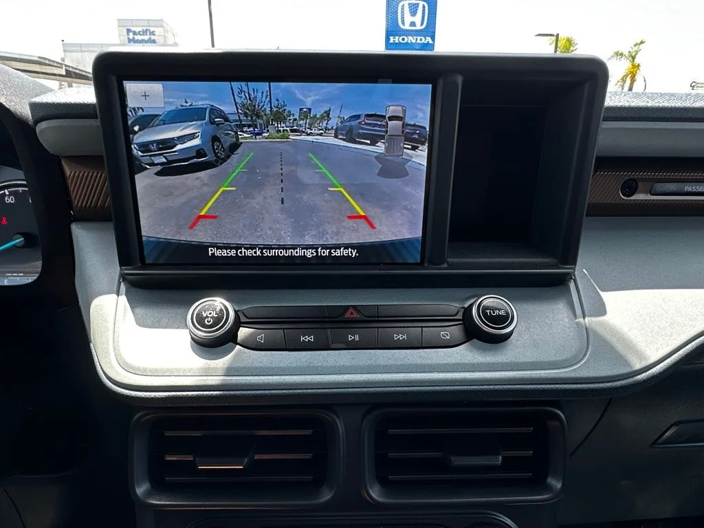 Used 2022 Gray Ford Lariat image 26