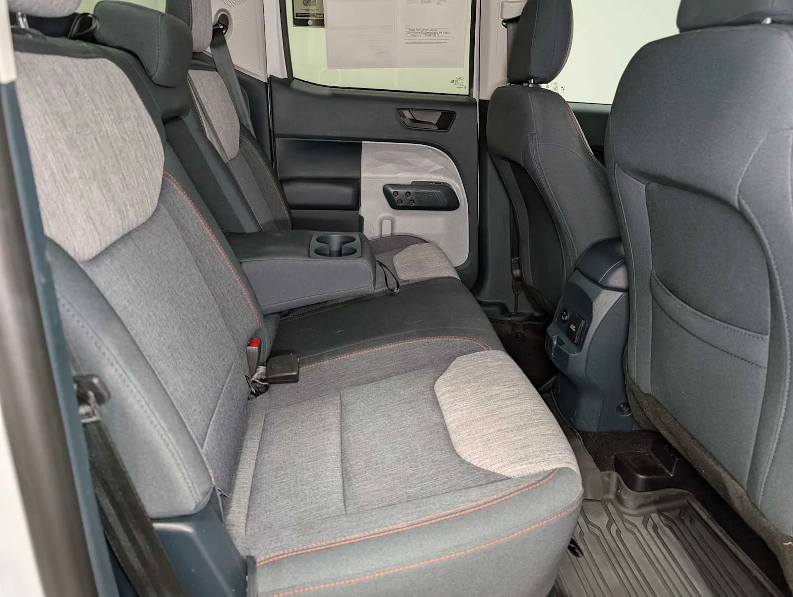 Used 2023 Oxford White Ford XLT image 42