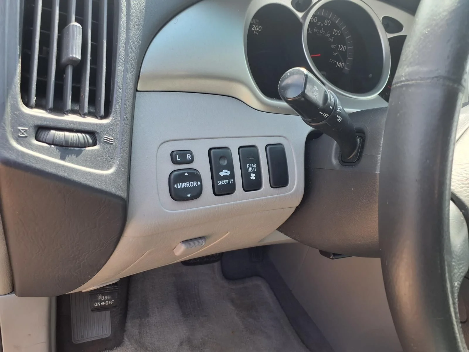Used 2007 Black Toyota Limited image 16