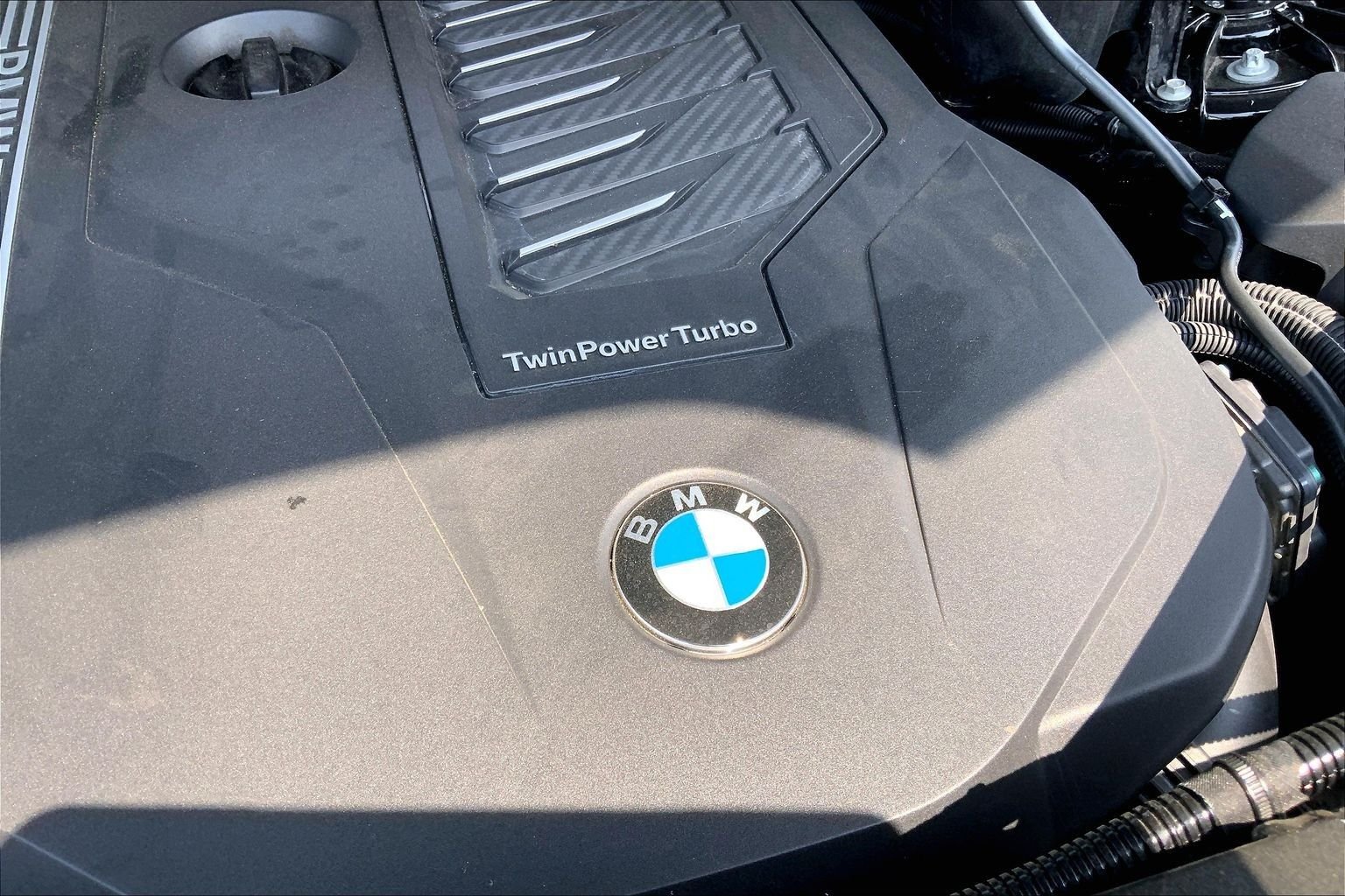 Used 2023 Black Sapphire Metallic BMW xDrive40i image 32